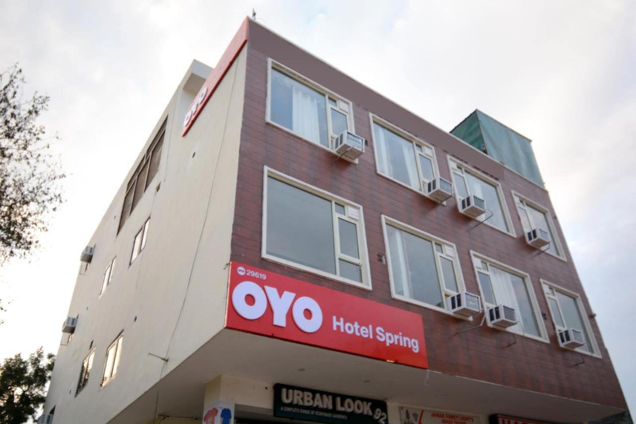 Oyo 29619 Hotel Spring Zirakpur Exterior photo